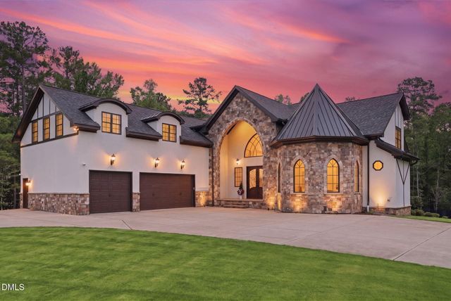222 American Court, Apex, NC 27523
