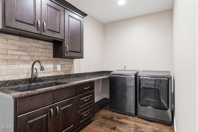 222 American Court, Apex, NC 27523