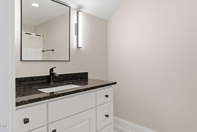 222 American Court, Apex, NC 27523