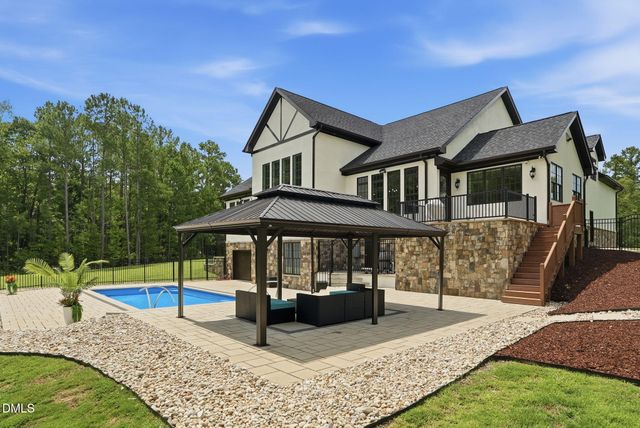 222 American Court, Apex, NC 27523