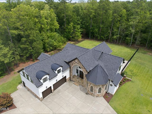222 American Court, Apex, NC 27523