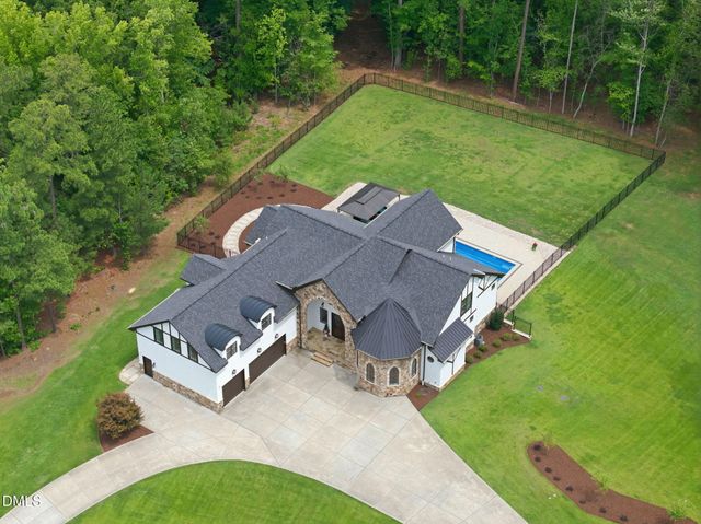 222 American Court, Apex, NC 27523