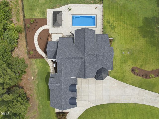 222 American Court, Apex, NC 27523