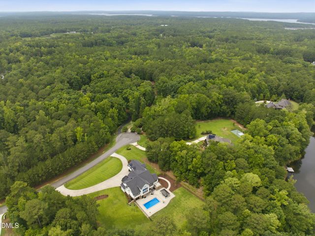 222 American Court, Apex, NC 27523