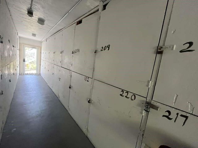 600 Layne Blvd 110, Hallandale Beach, FL 33009