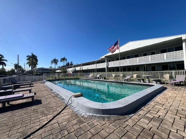 600 Layne Blvd 110, Hallandale Beach, FL 33009