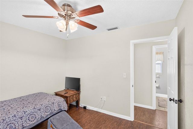 2021 OLIVER PLACE, Winter Haven, FL 33881