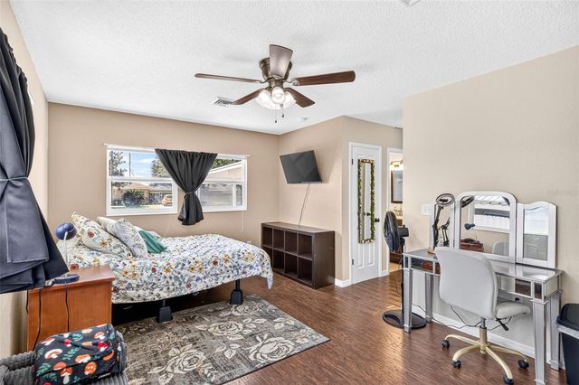 2021 OLIVER PLACE, Winter Haven, FL 33881
