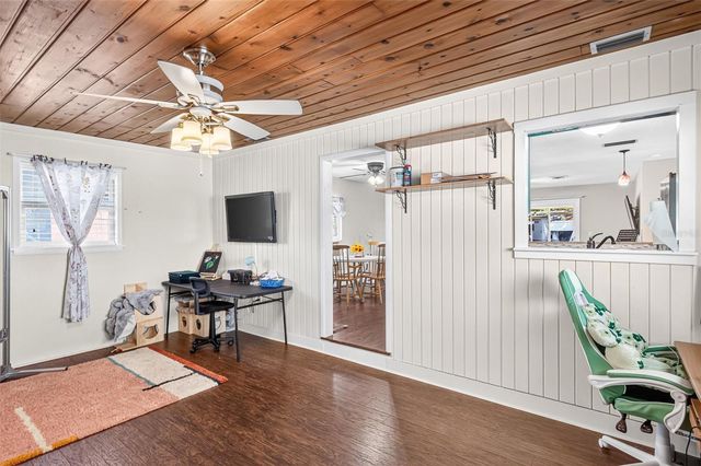2021 OLIVER PLACE, Winter Haven, FL 33881