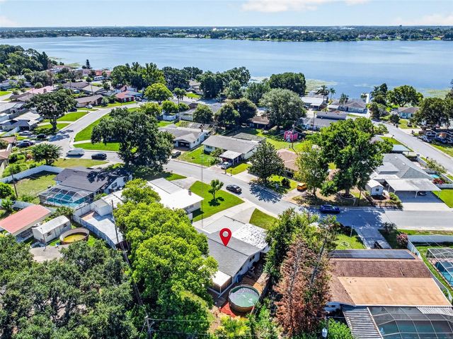 2021 OLIVER PLACE, Winter Haven, FL 33881