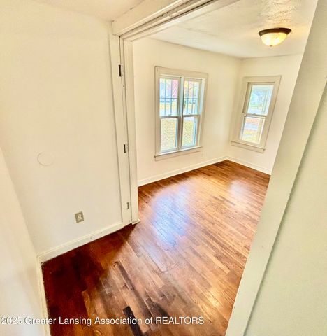 111 E Potter Avenue, Lansing, MI 48910