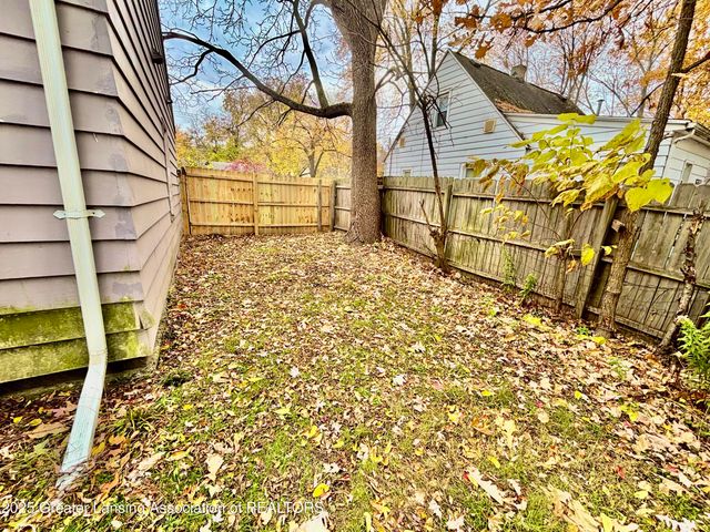 111 E Potter Avenue, Lansing, MI 48910