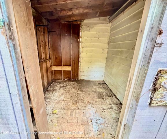 111 E Potter Avenue, Lansing, MI 48910