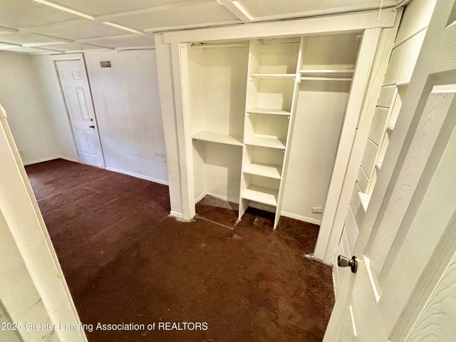 111 E Potter Avenue, Lansing, MI 48910