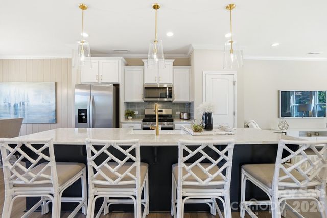 21220 Sanctuary Drive, Lancaster, SC 29720