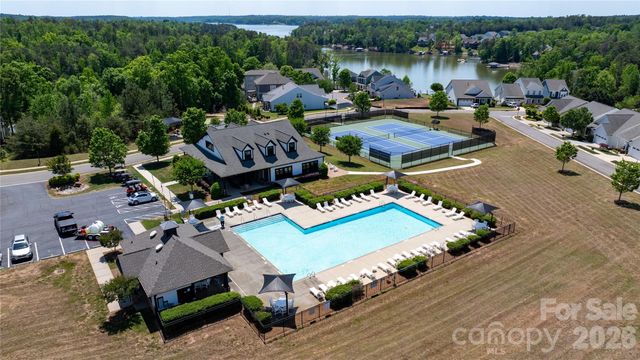 21220 Sanctuary Drive, Lancaster, SC 29720