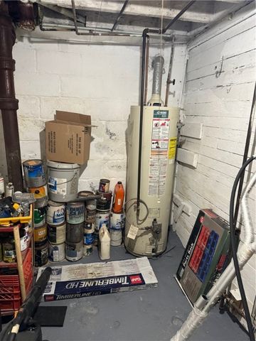 827 Peralta St, East Allegheny, PA 15212