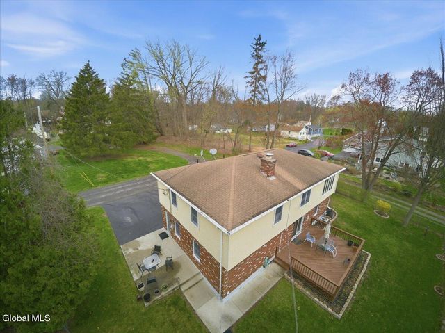 18 Norfolk Street, Guilderland, NY 12203