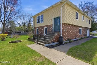 18 Norfolk Street, Guilderland, NY 12203