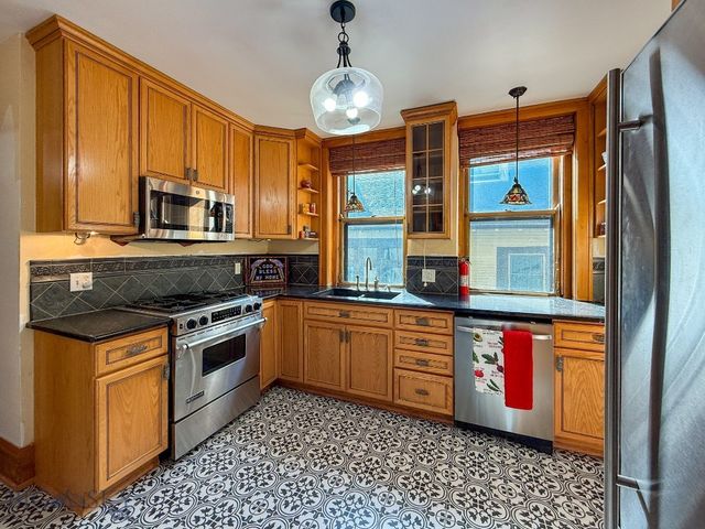 625 3rd Avenue N, Great Falls, MT 59401