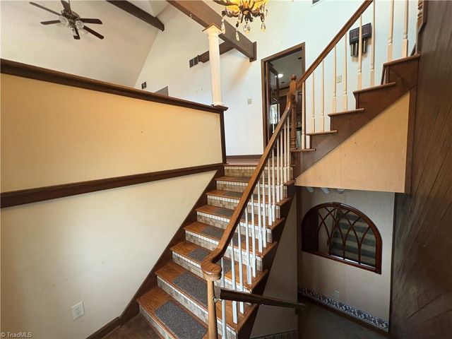 6416 Lamshire Road, Kernersville, NC 27284