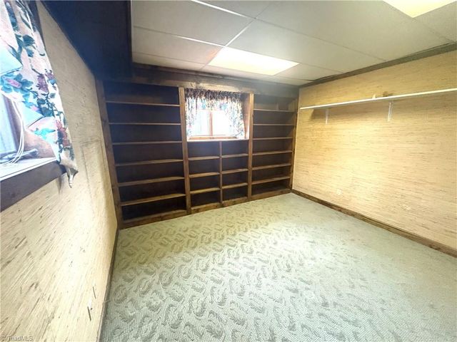 6416 Lamshire Road, Kernersville, NC 27284