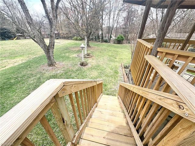 6416 Lamshire Road, Kernersville, NC 27284