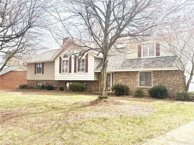 6416 Lamshire Road, Kernersville, NC 27284