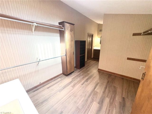 6416 Lamshire Road, Kernersville, NC 27284