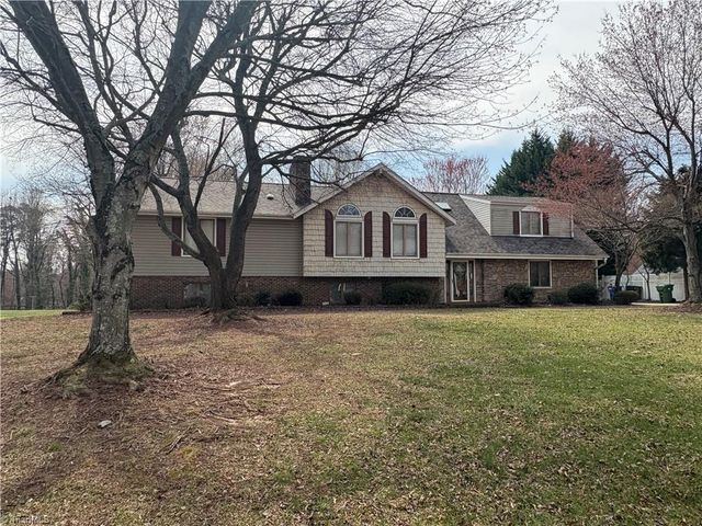 6416 Lamshire Road, Kernersville, NC 27284