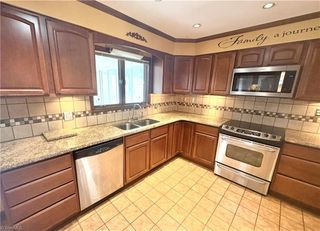 6416 Lamshire Road, Kernersville, NC 27284
