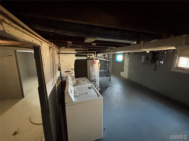 6723 Stratford Avenue, St Louis, MO 63121