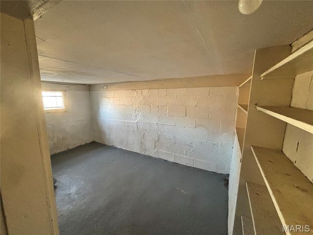 6723 Stratford Avenue, St Louis, MO 63121