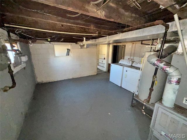 6723 Stratford Avenue, St Louis, MO 63121