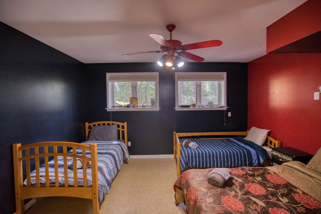 331 W Van Buren, Eureka Springs, AR 72632