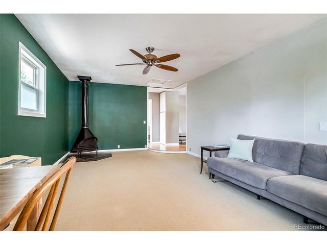6760 S Foresthill St, Littleton, CO 80120