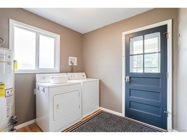 6760 S Foresthill St, Littleton, CO 80120