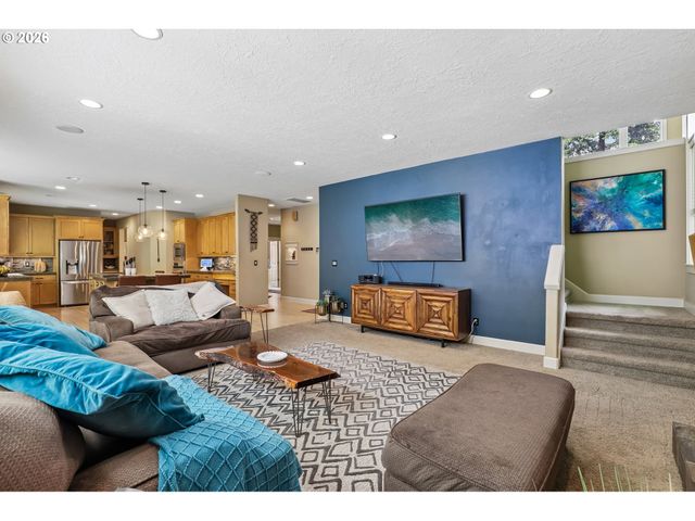 7612 Sw OVIATT Dr, Beaverton, OR 97007