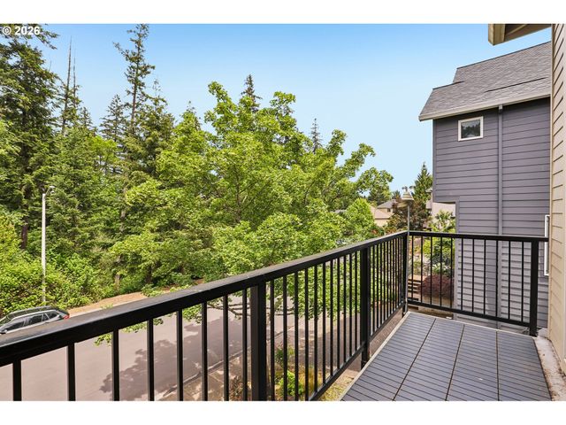 7612 Sw OVIATT Dr, Beaverton, OR 97007