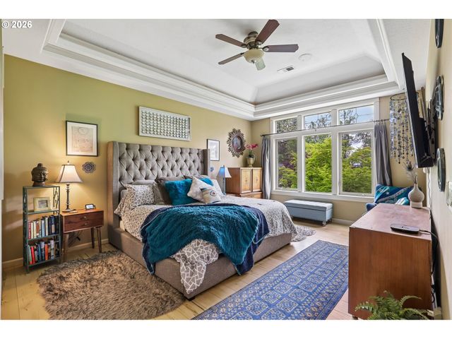 7612 Sw OVIATT Dr, Beaverton, OR 97007