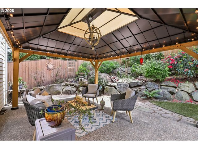 7612 Sw OVIATT Dr, Beaverton, OR 97007