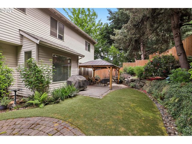 7612 Sw OVIATT Dr, Beaverton, OR 97007