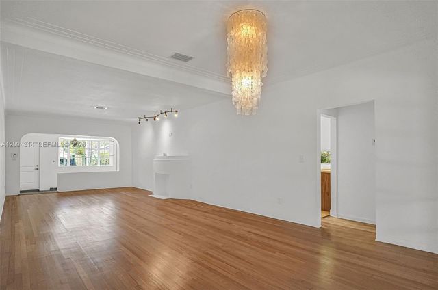4529 Royal Palm Avenue 4529, Miami Beach, FL 33140