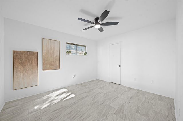 21063 Flaming Arrow Trail, Crosby, TX 77532