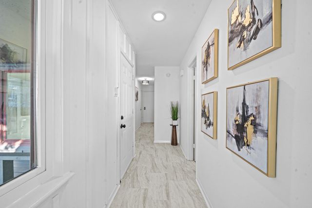 21063 Flaming Arrow Trail, Crosby, TX 77532