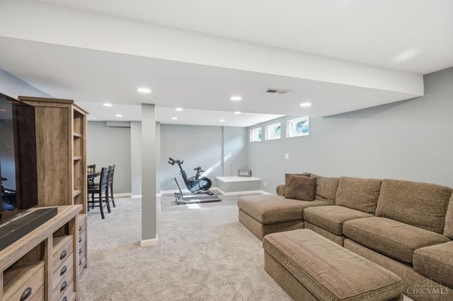 6181 Sugartree Court, Liberty Twp, OH 45011