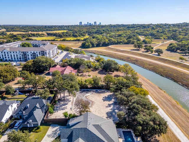 628 Athenia Drive, Fort Worth, TX 76114