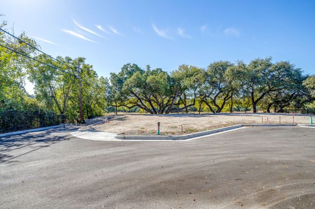 628 Athenia Drive, Fort Worth, TX 76114