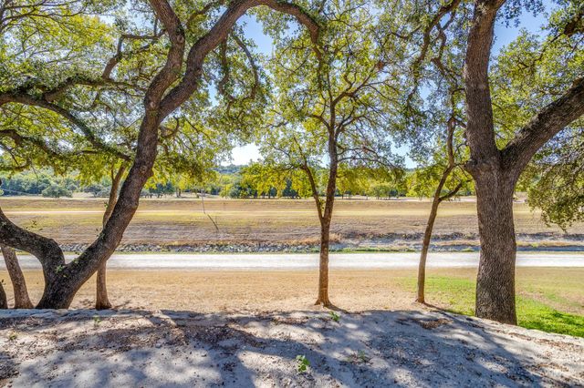 628 Athenia Drive, Fort Worth, TX 76114