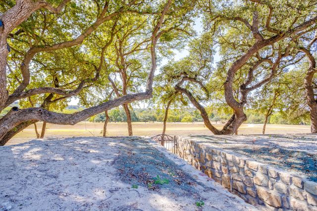628 Athenia Drive, Fort Worth, TX 76114